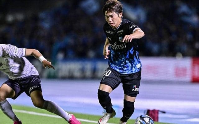 「娘のおかげでだいぶほぐれました」川崎・瀬川のリーグ初先発を支えた愛娘との入場。負けはしたものの「自分の良さは出た」と一歩前進