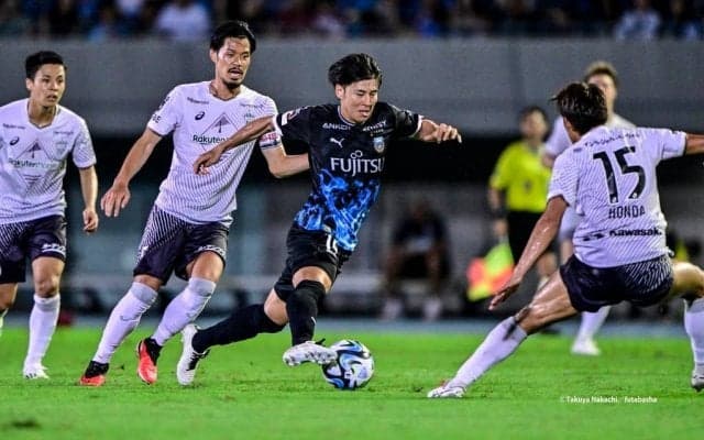 川崎・脇坂泰斗が「その姿勢が必要なのか」と自問したワケ。神戸戦敗戦に、「今日、勝たせられなかったっていうのは、正直自分の責任だと思う」