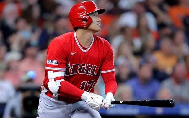 【MLB】大谷翔平の特大弾…直前にあった変化　元ロッテ監督が驚愕「バックスクリーン越えた」