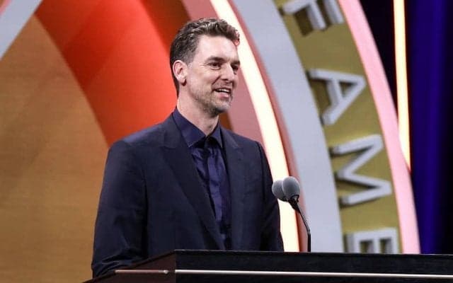 殿堂入りしたパウ・ガソル「コービーがいなければ、この場に立てなかったでしょう」