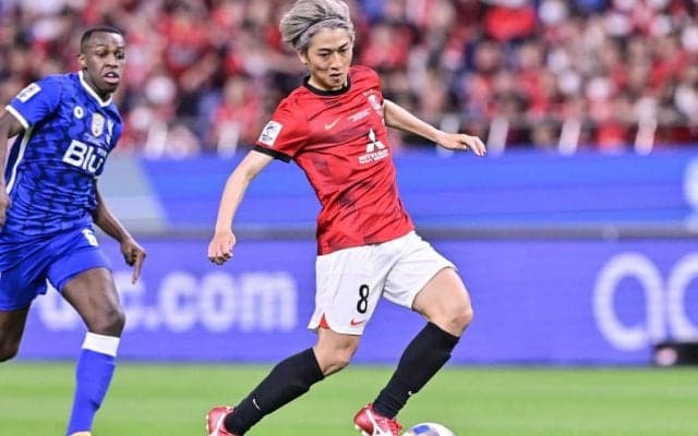 【浦和レッズ・小泉佳穂の苦悩(1)】ACL制覇の立役者もベンチ外の日々……。監督に話された「今、少しチームが負けているので、違った力が必要だ」の言葉