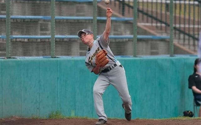 50代現役最年長サウスポー　気温35度で100球完投…女子硬式野球で貫く「生涯現役」