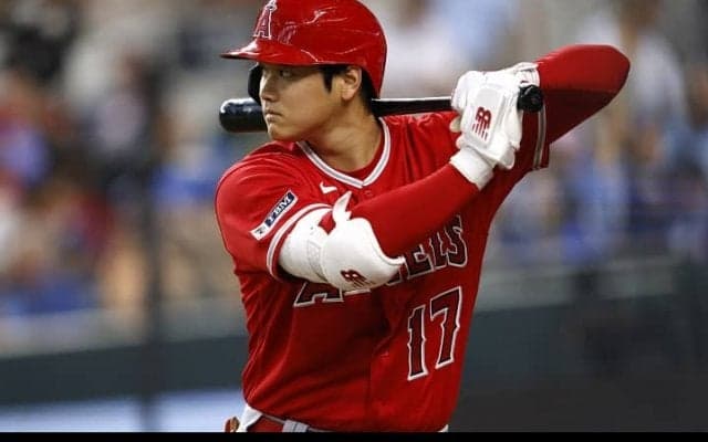 「本当に身体の軸で打っている」バットを1インチ長くした大谷翔平の変化を球界OBが解説「ヘッドを上手く走らせている」