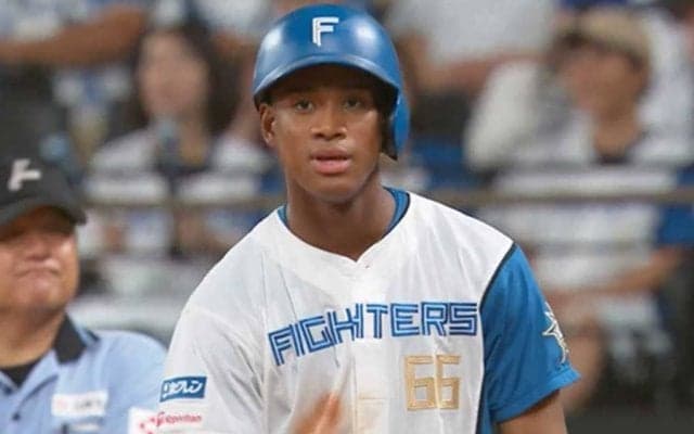 楽天が9回2死から大逆転、日本ハムは3連勝　1試合は台風で中止…15日のパ・リーグ