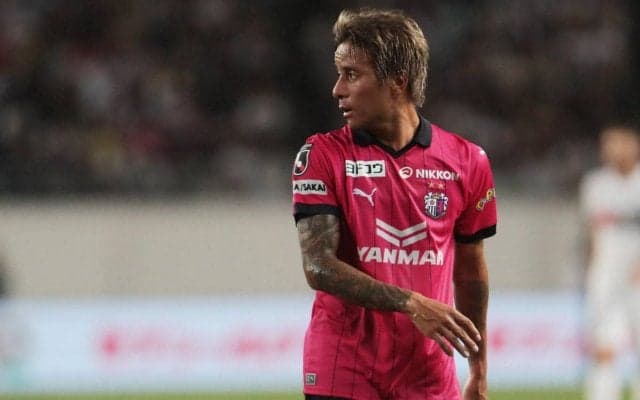 ACL控える甲府がC大阪DF松田陸、京都GKマイケル・ウッドを期限付き移籍で獲得！