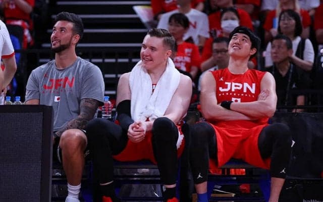 日本代表・渡邊雄太がファンに呼びかけ「ルークに大歓声を」緊急招集の“代役”に感謝