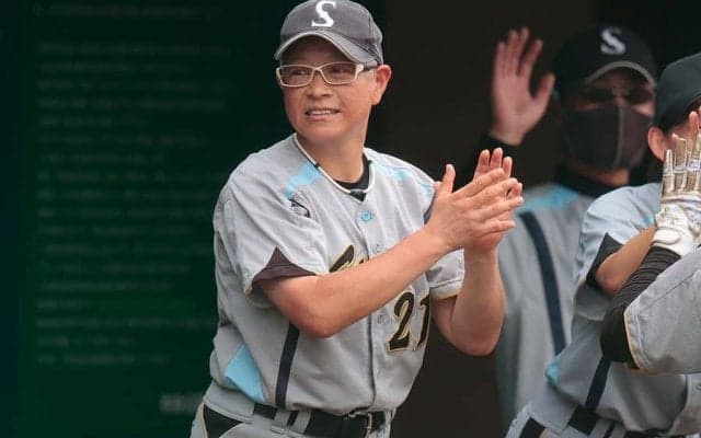 がんを乗り越え58歳でも現役　女子最年長左腕が噛み締める「硬球を投げる喜び」