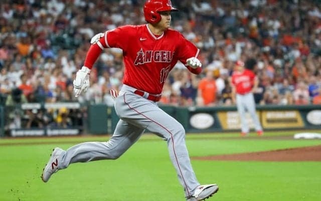 「これは非常識なことだ」大谷翔平が今季42号＆2本の“神足”内野安打で猛打賞　米識者は二刀流スターの大活躍に驚愕