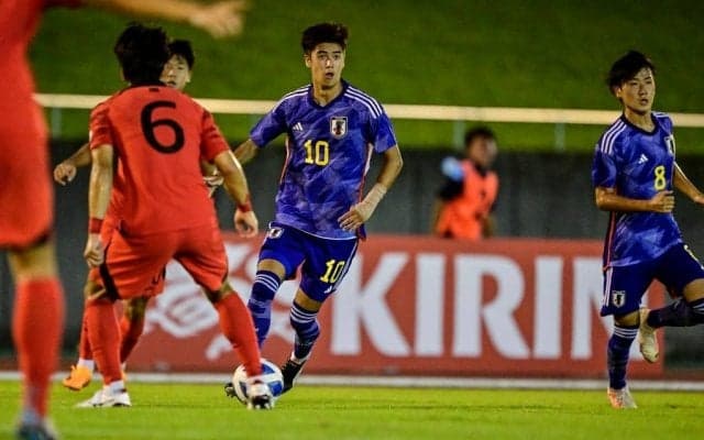 「見えてる世界が違う」U18日本代表の10番・大関友翔の「2枚はがし→完璧スルーパス」が「天才だ」と大絶賛！ 韓国代表を相手にJ1川崎の選手が魅せた