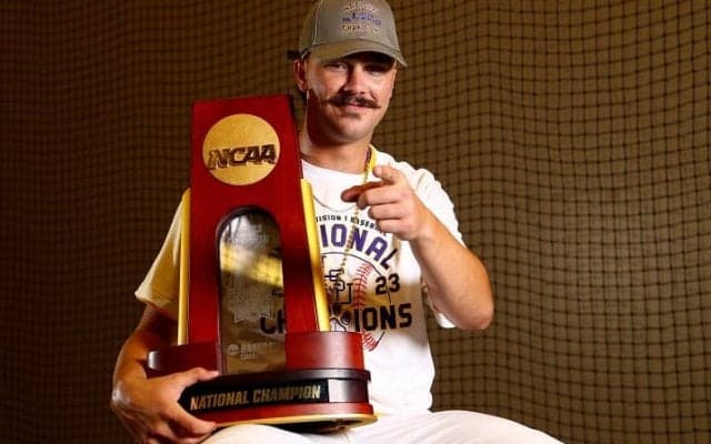 大谷翔平に続くと期待された”二刀流候補”のドラ１は投手に専念　米メディア「二度とオオタニのような選手を見ることはないだろう」