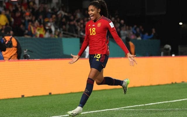 スペインはなでしこに次ぐ偉業達成なるか、注目の19歳FWは史上初女子W杯三世代制覇懸かる