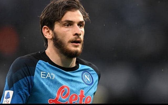 クワラツヘリアがセリエA開幕戦のフロジノーネ戦を欠場