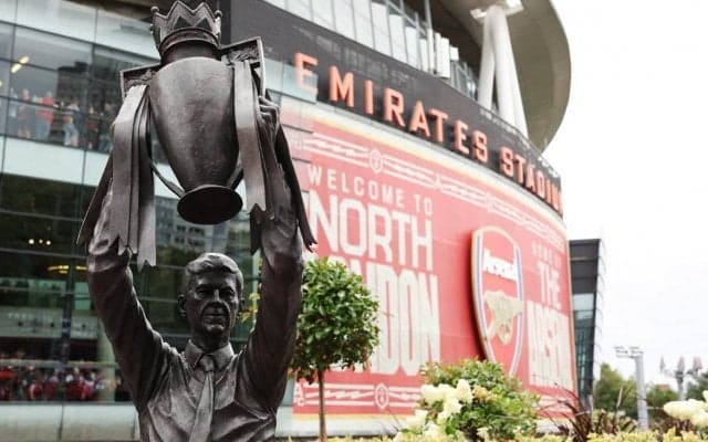 アーセナル、今季3rdユニフォームは緑！80年代意識のレトロスタイル