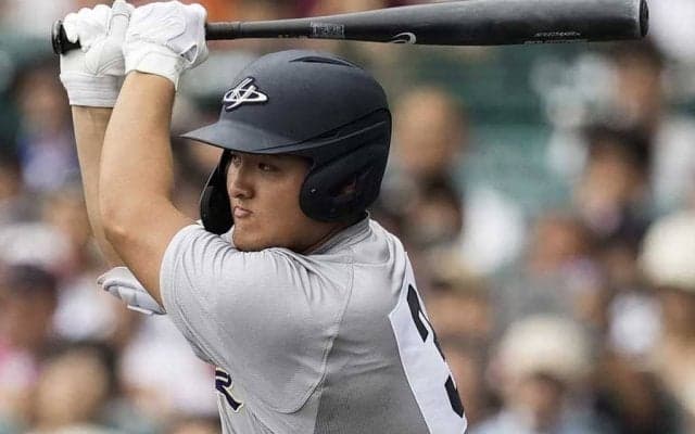 【高校野球】通算140発・佐々木麟太郎、今夏はノーアーチで涙…　9回に猛攻も仙台育英の前に散る