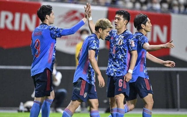 「みんな出世」「まだみんな若いな～ｗ」シントトロイデンが公開した5年前の“日本人三銃士”が話題！「ラツィオ、アーセナル、リヴァプールの並び凄いな」との声