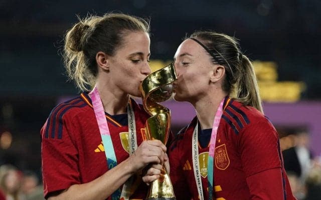 世界に置いていかれる日本女子サッカー Ｗ杯上位国とはリーグの盛り上がりに大きな差