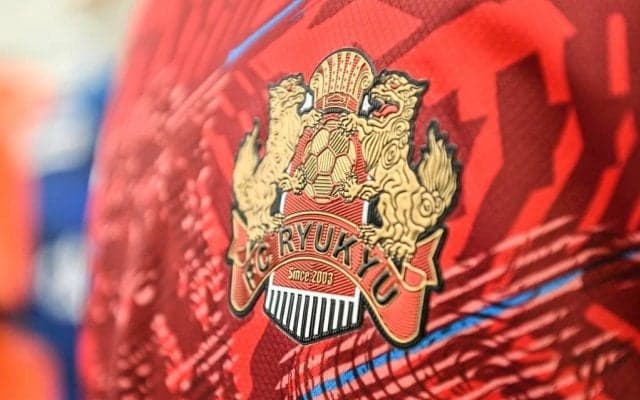 「若き日の的場浩司みたい!!」J3琉球の23歳DFの大胆イメチェンに驚きが広がる！「ビックリしたぁー!!」「短髪カッコイイ」などの声