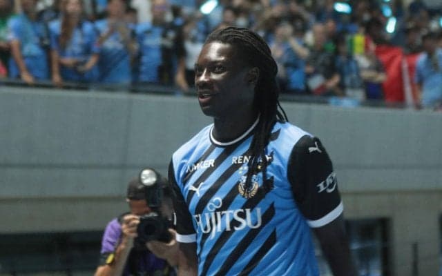 「素晴らしいオモテナシに感謝です」川崎F加入のゴミスが早くも日本語交え川崎の人々に感謝！「すでに我が家のように感じています」