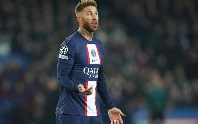 フリーのセルヒオ・ラモスが自主トレ公開！魂のスライディングタックルは今も健在