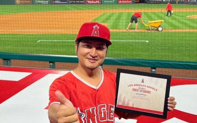 大谷翔平の全試合を全米で観戦　話題の「ミニタニ」とは「何者？」「費用はいくら？」
