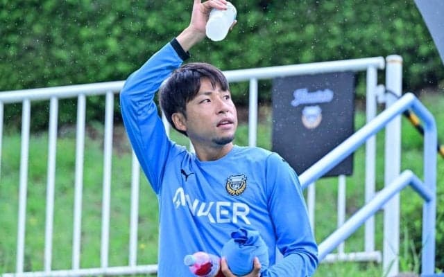 「一番悔しかったのは自分ですけど」川崎FW小林悠が出場できなかった広島戦後に仲間を鼓舞した理由。「チームが勝つために何をすればいいのか。当たり前のことをしただけ」