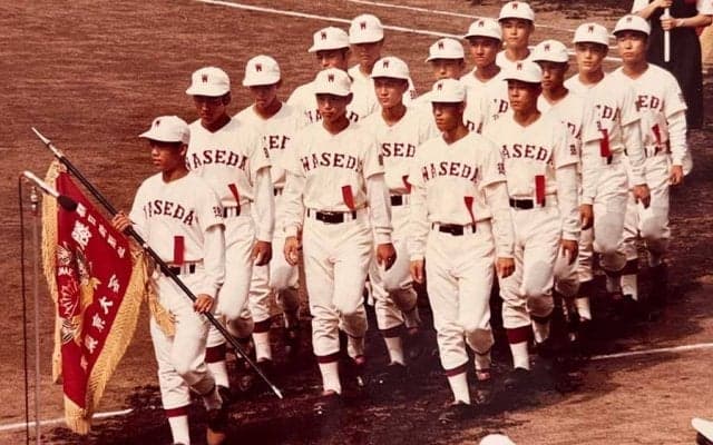 甲子園常連校が敗退危機　9回2死で5点差も…“止めたバット”から始まった大逆転劇