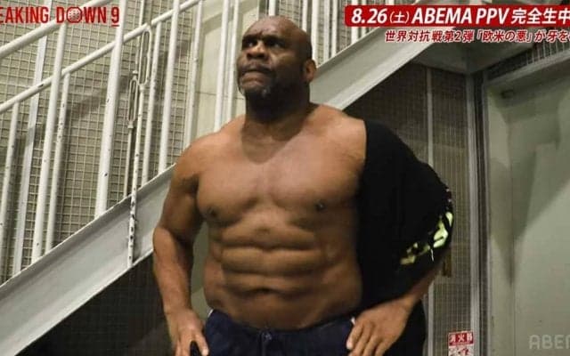 【BreakingDown】「彼はまるでマシュマロ」ボブ・サップとノッコン寺田が“トラッシュトーク”炸裂で通訳も笑い隠せず「腰痛じゃない、“ブタ”を追っていた」