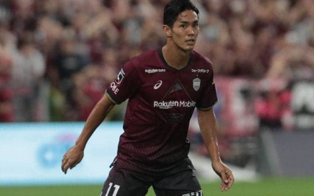 「マジで輝いてる！」神戸FW武藤嘉紀の“金箔パック”姿が話題に！顔面金色で「グラディエーター武藤です」