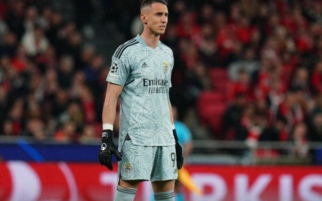 ユナイテッド、ベンフィカ守護神ヴラホディモスに正式オファー提示… 個人間では大筋合意