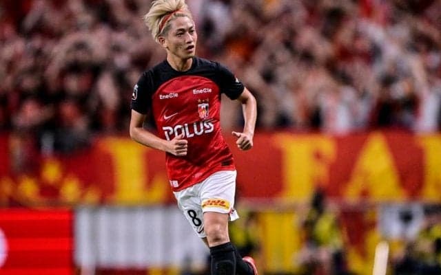 「スタメンで出たかった」浦和レッズMF小泉佳穂が着実な復調。伊藤敦樹の「少し悩んだ時期もあったと思いますが、良い形で復活してくれている」に応えた前向きな言葉