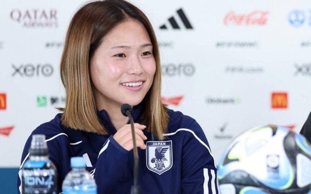 「俺たちのマエストロ」長野風花が女子W杯終えリバプール帰還！クラブ唯一の決勝T進出者をチームメイト総出で歓迎「これは素敵」「いい雰囲気」