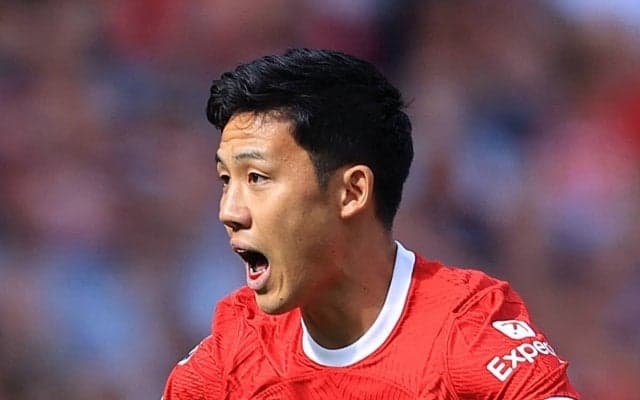 遠藤航はリバプールで何をすべきか 出場機会増のために必要なこと