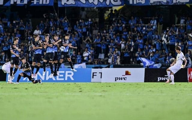 「映像で見たら、思ってた100倍凄かった」札幌MFスパチョークの完璧美ボレーが絶賛も、直前の川崎のFK対策に注目したいワケ…4試合連続の先制点献上