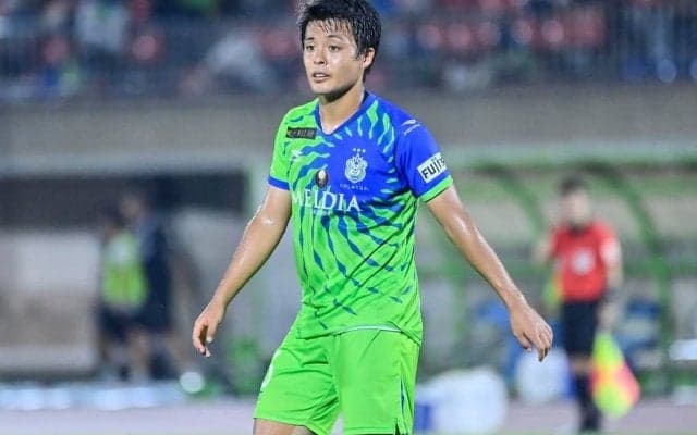 「想いは共に」全治約1年の大怪我を負った神戸MF齊藤未月へ向けて“古巣”湘南が「激励動画」を公開！「どのチームからも愛されてる」「 届いて欲しい」の声