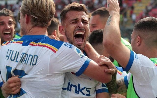 レッチェが昨季レンタルでプレーしたFWウダンをボルドーから完全移籍で獲得