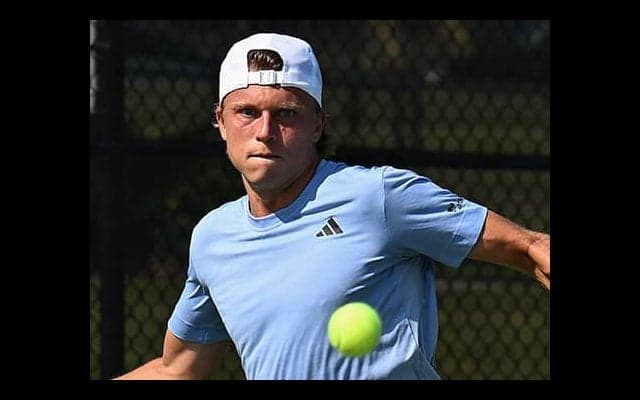  初戦ジョコの84位 14歳で難病に 