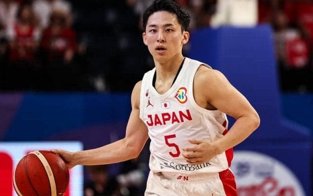 バスケW杯で河村勇輝が見せた好プレーに小兵トーマスも反応「彼が支配していた！」