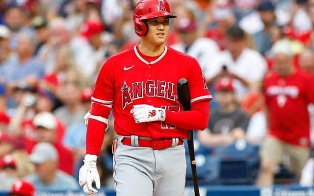 【MLB】大谷翔平、敵地でまた異例の歓迎　「サインクダサイ」…“厳しい”ファンも大歓声