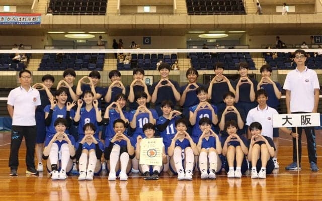 インターハイ初戦敗退に終わった金蘭会単独チームの大阪がリベンジの切符をつかむ　 兵庫県、京都府も代表に【特別国体バレーボール近畿ブロック大会（少年女子）】