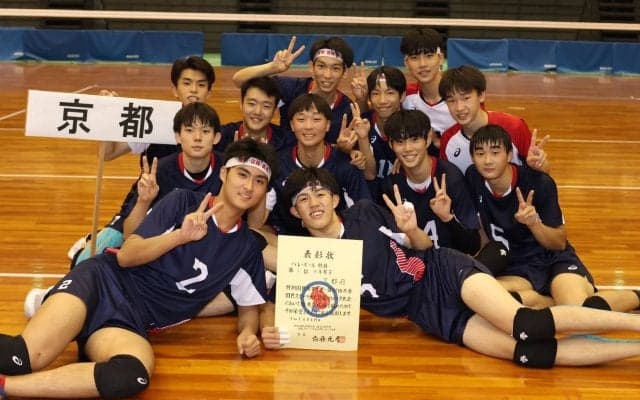 インターハイ準優勝の東山単独チームの京都、同ベスト４の昇陽が軸の大阪、和歌山が本戦へ【特別国体バレーボール近畿ブロック大会（少年男子）】