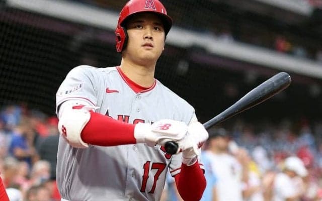 大谷翔平　今季１４度目の猛打賞も「なおエ」で７０敗目　チームは主力放出で終戦モード漂う
