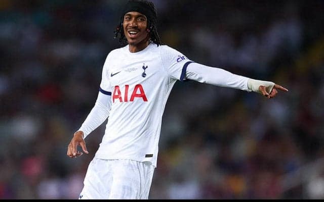 トッテナム、昨夏加入のDFジェド・スペンスが英2部リーズにレンタル