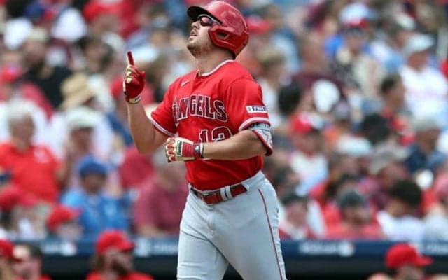 【MLB】エ軍を去る選手が「打ちまくっている」　衝撃直後に躍動の“皮肉”が「なんてこった」