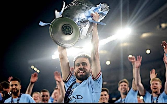 シティのMFベルナルド・シウバに第1子が誕生！モデルの妻は産後とは思えない美しさを披露