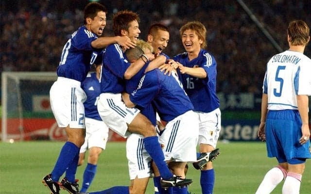 「ピッチに立って戦いたい...とはまったく思わなかった」なぜ明神智和は憧れの舞台・日韓Ｗ杯の初戦でそう思ってしまったのか