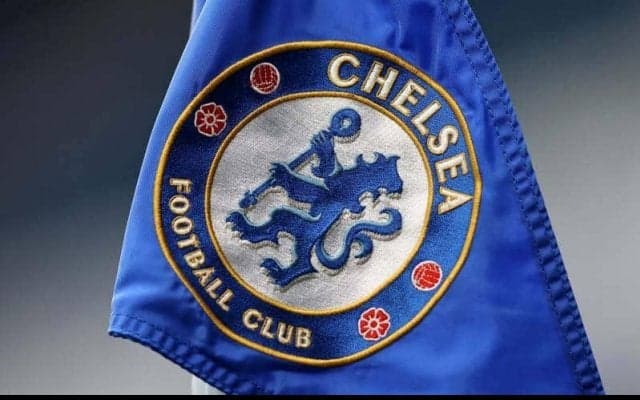 「大丈夫なのか？」チェルシーがホームと同じ“青”のアウェイユニフォームを発表！胸スポンサーはまだ決まらず「3rdユニの方が使われそう」