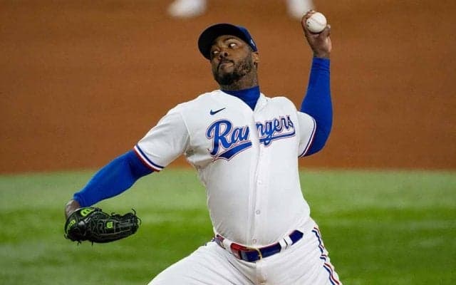 【MLB】「なんて奇妙な転落だ」人類最速左腕が“独り相撲”　首位快走から一転…止まらぬ崩壊