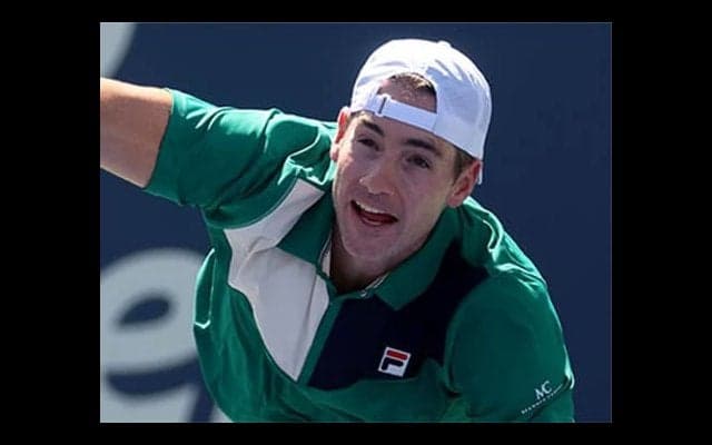 引退イズナー涙 激闘敗れ幕