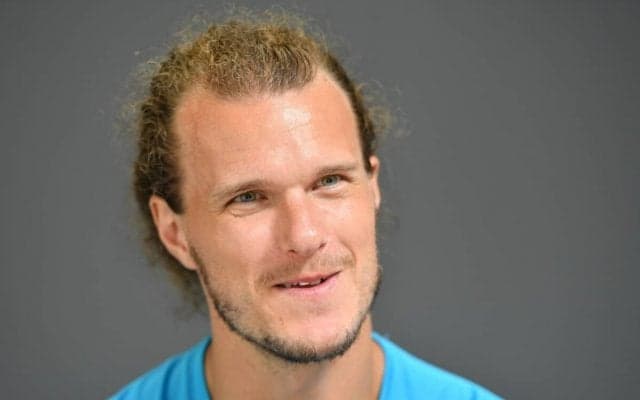 日本文学を愛する浦和DFのアレクサンダー・ショルツ　好きな作家は川端康成