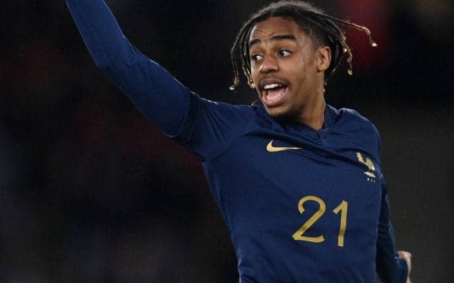 PSGがU-21フランス代表FWバルコラをリヨンから完全移籍で獲得！5年契約締結